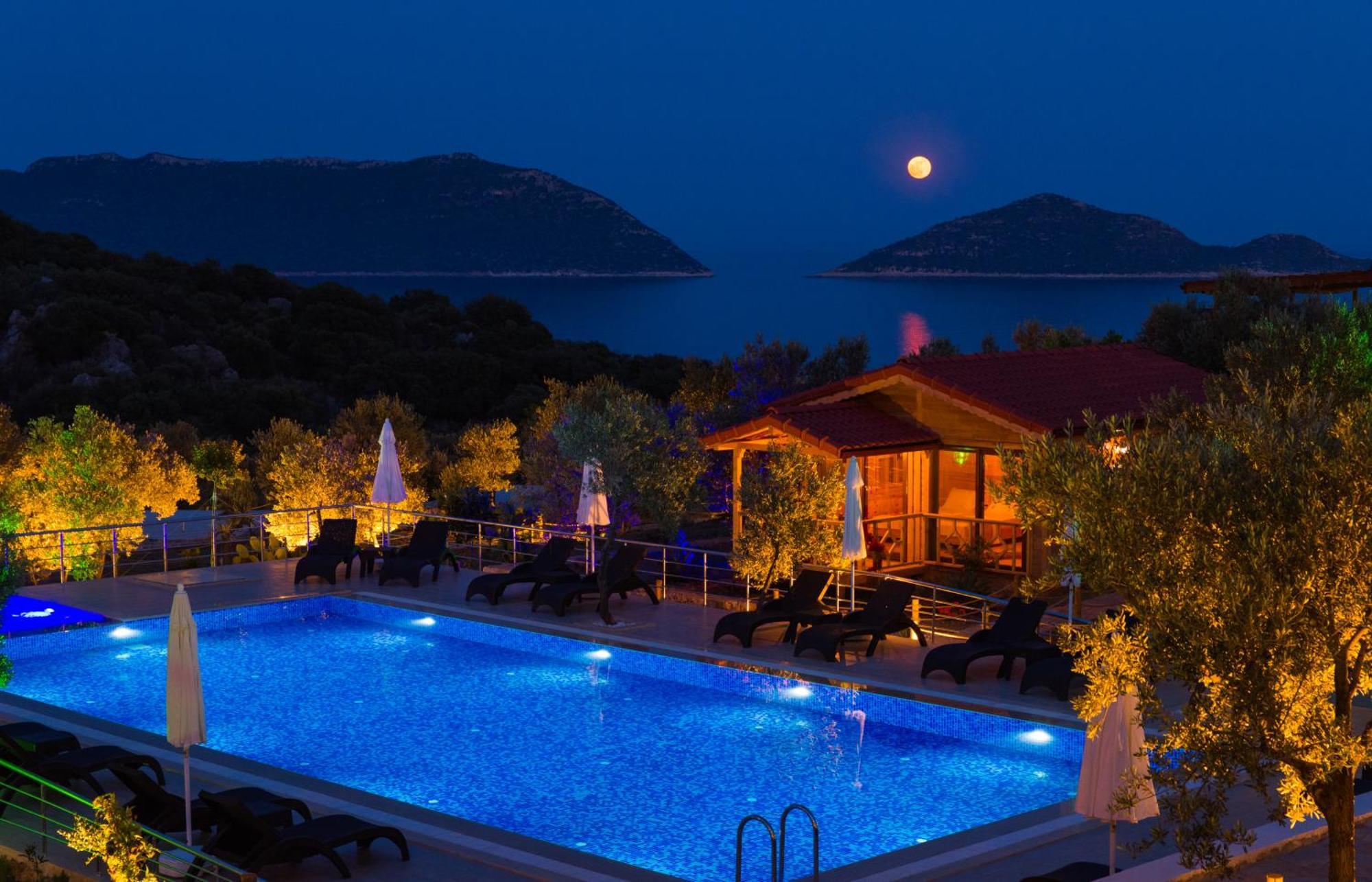 Doganin Ruhu Hotel & Bungalow Каш Екстериор снимка