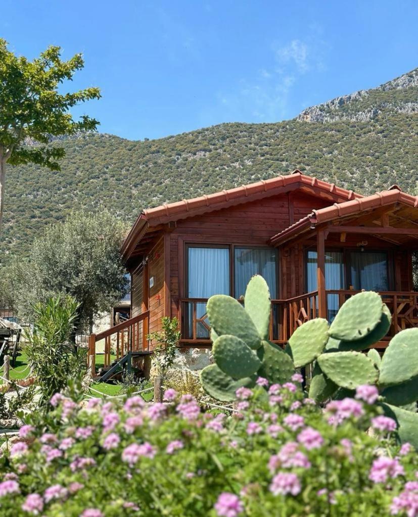 Doganin Ruhu Hotel & Bungalow Каш Екстериор снимка